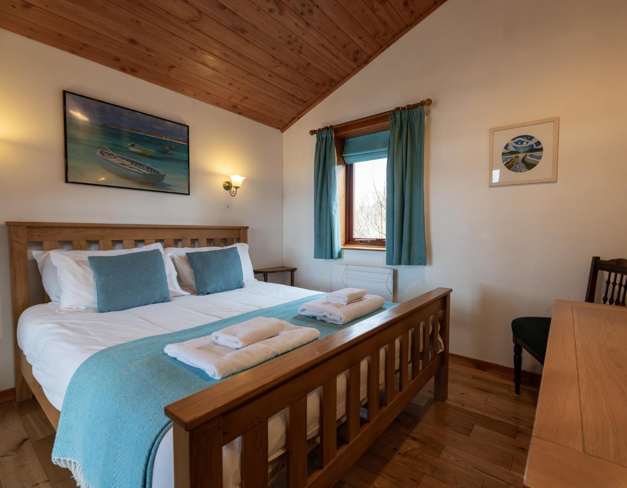 Loch Insh Chalets Ltd Kincraig Eksteriør bilde