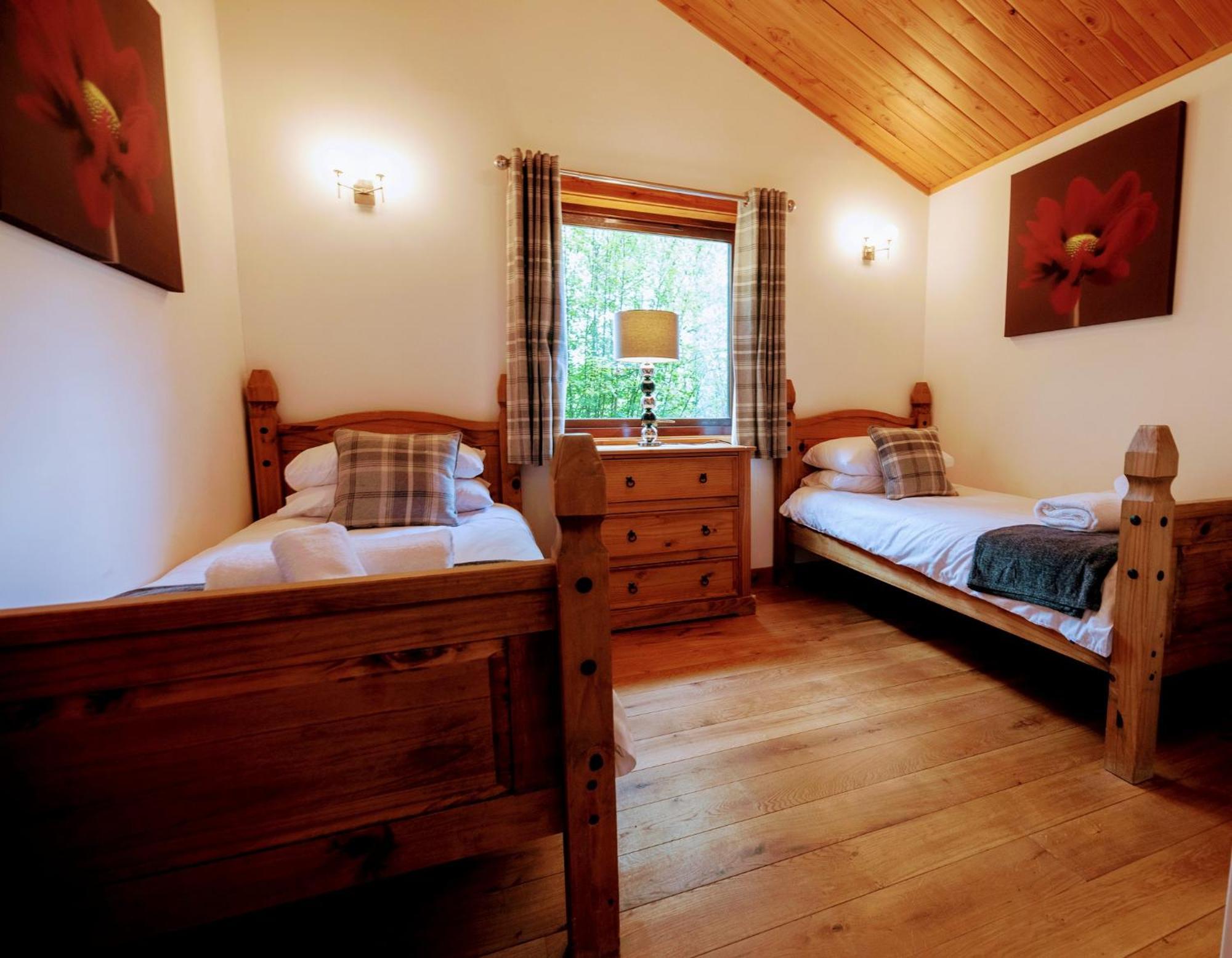 Loch Insh Chalets Ltd Kincraig Eksteriør bilde